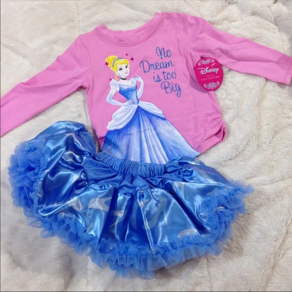 NWT Disney Princess Girls Cinderella 2-Piece Outfit Clothing Set 12 Mo 18 Mo 2T